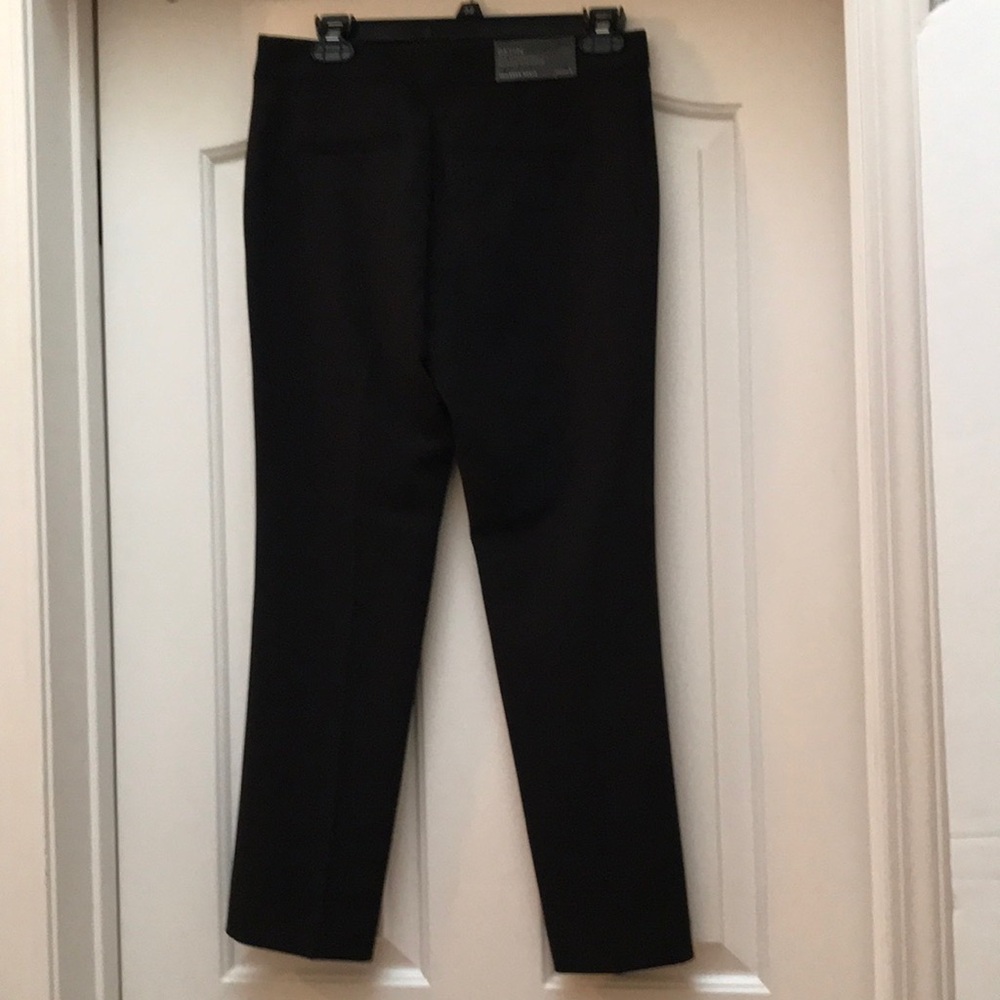 Ann Taylor Devin Fit Black Straight Leg Pants for Professional Wear 2 Petite
